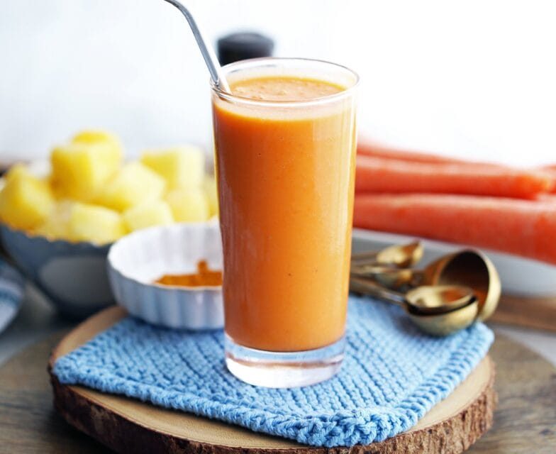 Carrot and Pineapple Smoothie recipe