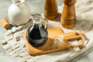 Tag words: low calorie balsamic vinaigrette, light salad dressing, homemade vinaigrette, healthy salad dressing, low calorie dressing, balsamic vinegar dressing, easy vinaigrette recipe, olive oil reduction, low fat salad dressing, weight-friendly dressing, macro-friendly vinaigrette, sugar-reduced dressing, light Mediterranean dressing, homemade salad dressing, healthy eating dressing, clean eating vinaigrette, quick homemade dressing, flavorful low calorie dressing, reduced oil vinaigrette, wellness salad dressing.