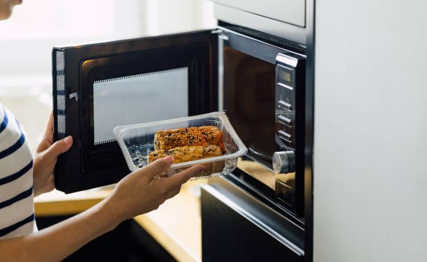 How safe is microwaved foods?