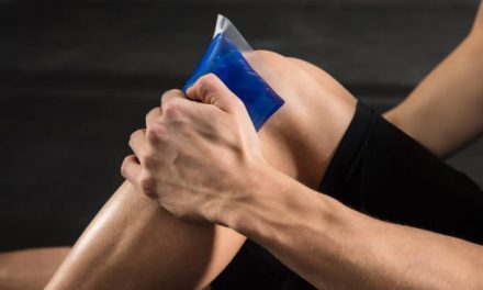 When to Choose Heat or Ice in a Sports Injury