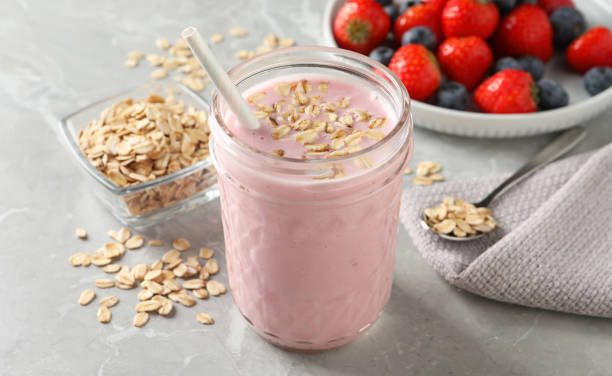 Oatmeal Strawberry Smoothie